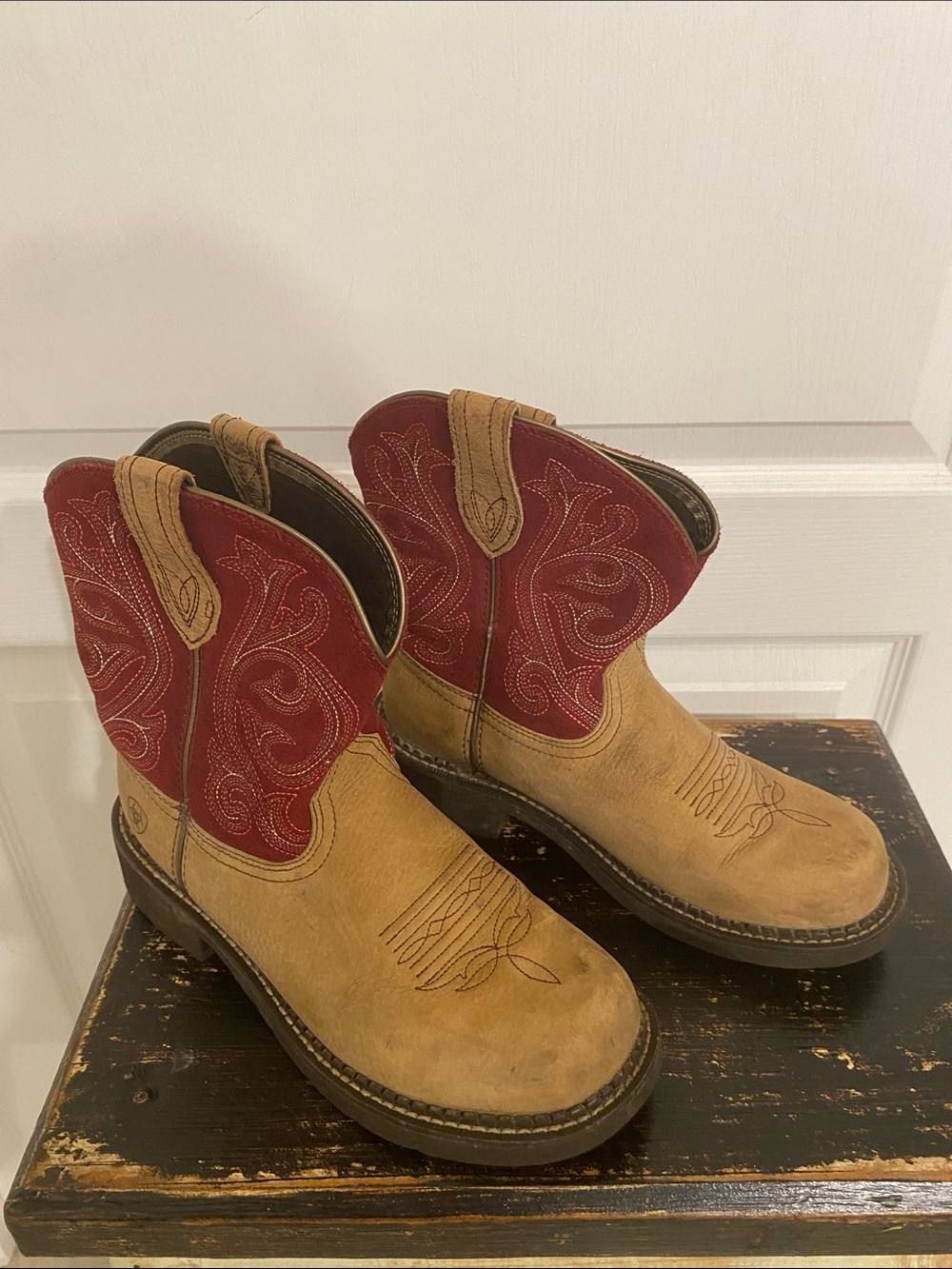 Ariat Fatbaby Size 8B BOOTS Ladies Leather Tan Burgundy Western Heritage